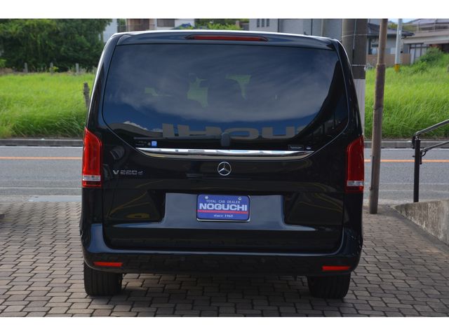 MERCEDES BENZ V CLAS 2017 Image 31