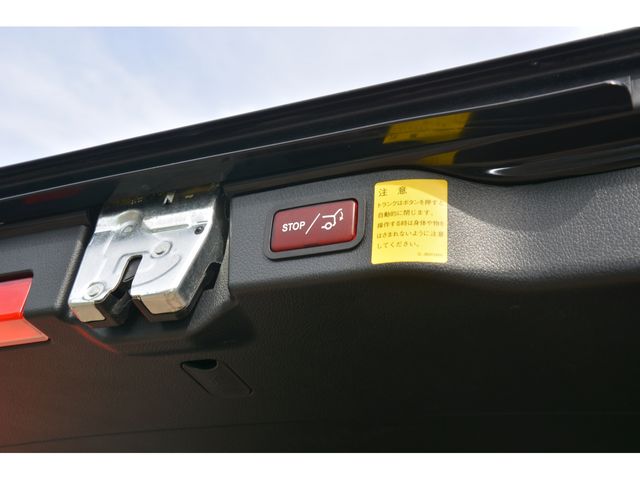 MERCEDES BENZ V CLAS 2017 Image 31