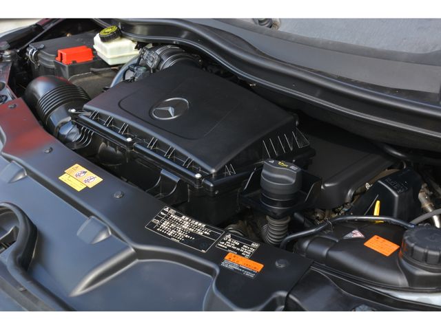 MERCEDES BENZ V CLAS 2017 Image 31