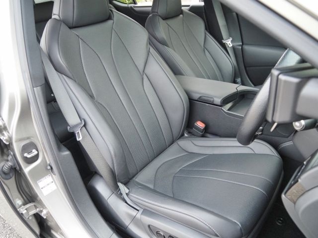 TOYOTA LEXUS ES300H 2022 Image 31