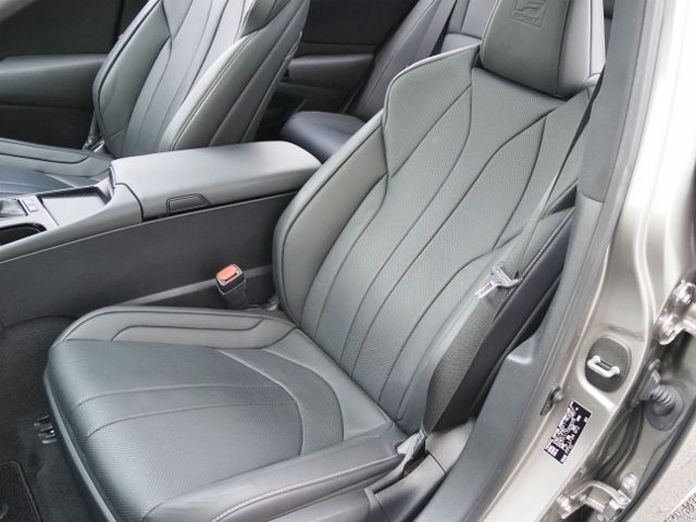 TOYOTA LEXUS ES300H 2022 Image 31