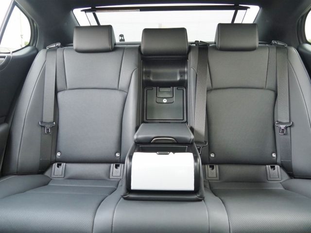 TOYOTA LEXUS ES300H 2022 Image 31