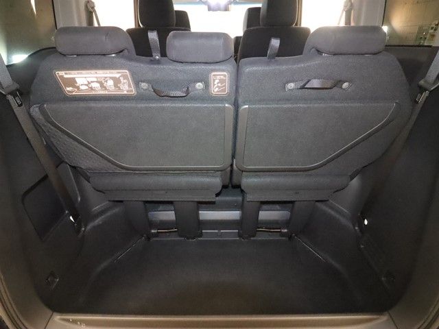 HONDA STEPWAGON SPADA 2015 Image 31