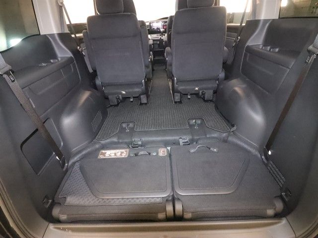 HONDA STEPWAGON SPADA 2015 Image 31