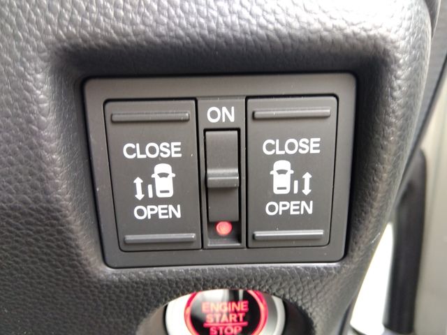 HONDA N BOX CUSTOM 4WD 2020 Image 31