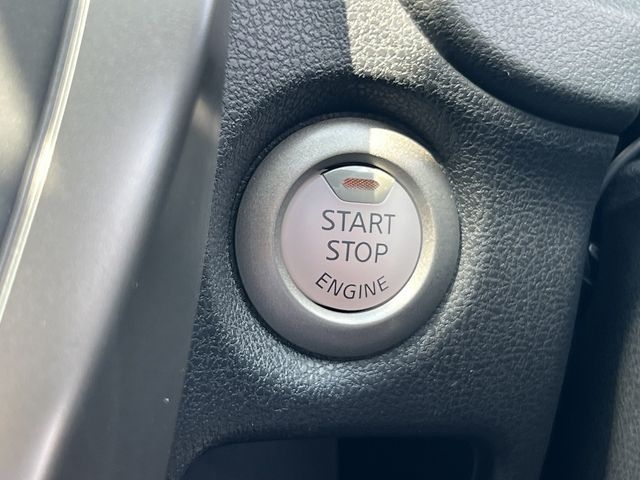 NISSAN NOTE 2013 Image 31