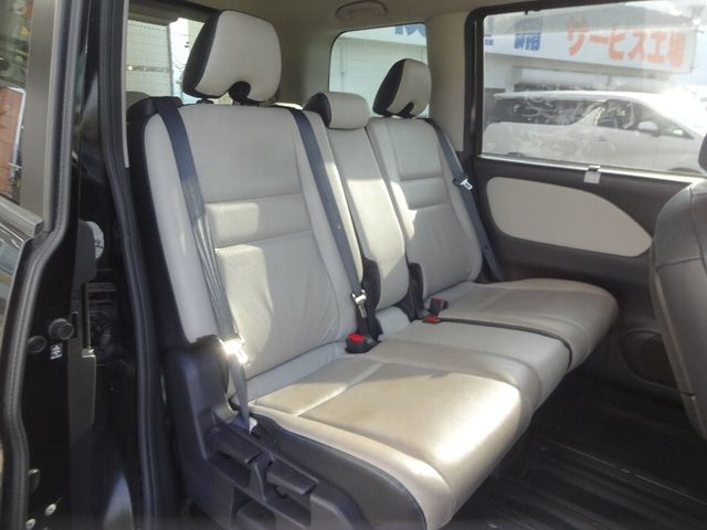 NISSAN SERENA  S-HYBRID 2016 Image 31