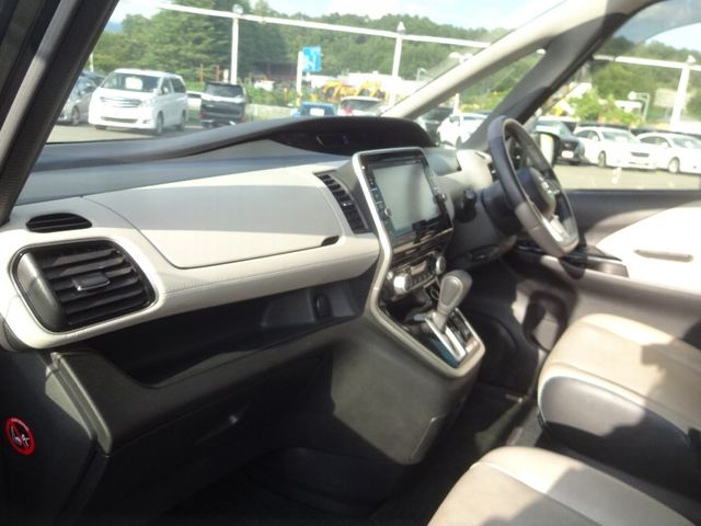 NISSAN SERENA  S-HYBRID 2016 Image 31