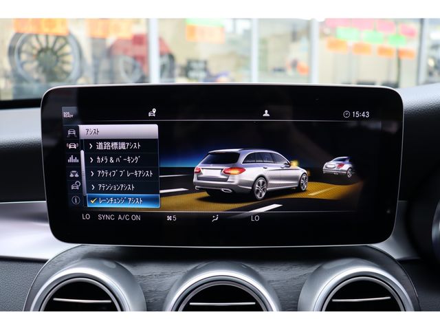 MERCEDES BENZ C CLAS 2019 Image 31