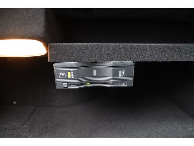 MERCEDES BENZ C CLAS 2019 Image 31