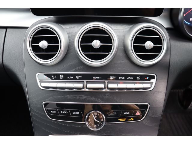 MERCEDES BENZ C CLAS 2019 Image 31