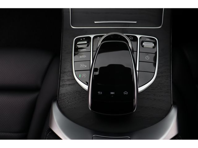MERCEDES BENZ C CLAS 2019 Image 31