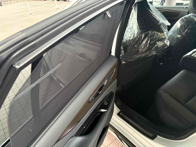 TOYOTA CROWN SEDAN HYBRID 2024 Image 31