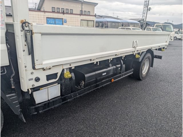 MITSUBISHI CANTER 2013 Image 31