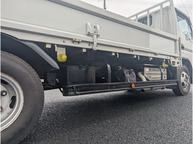 MITSUBISHI CANTER 2013 Image 31