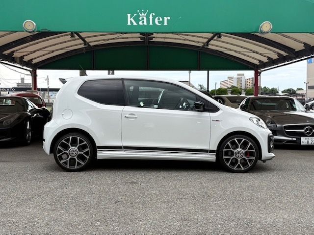 VOLKSWAGEN UP! 2018 Image 31