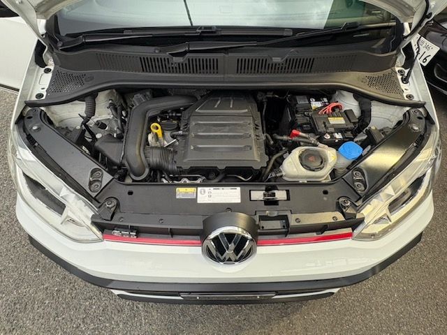 VOLKSWAGEN UP! 2018 Image 31