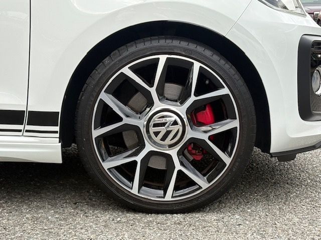 VOLKSWAGEN UP! 2018 Image 31