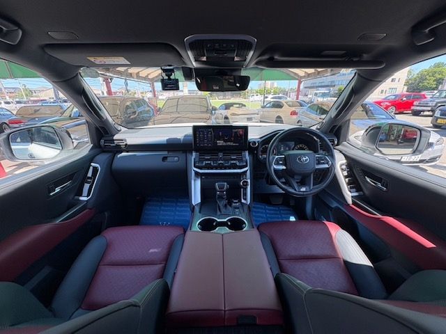 TOYOTA LANDCRUISER WAGON 2024 Image 31