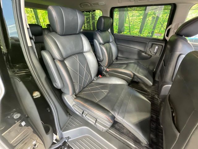 NISSAN ELGRAND 2014 Image 31