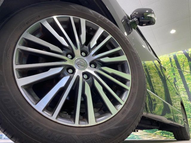 NISSAN ELGRAND 2014 Image 31