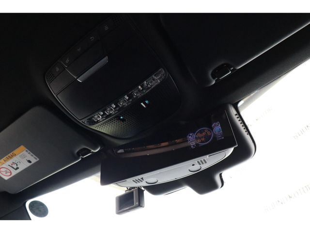 MERCEDES BENZ C CLAS 2016 Image 31