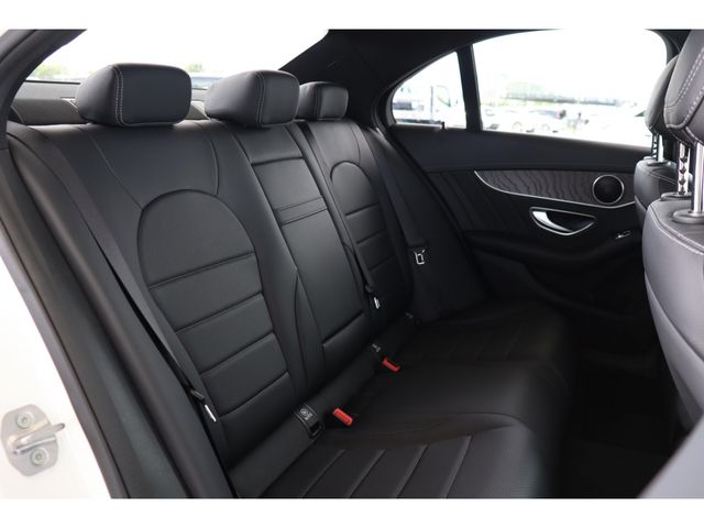 MERCEDES BENZ C CLAS 2016 Image 31