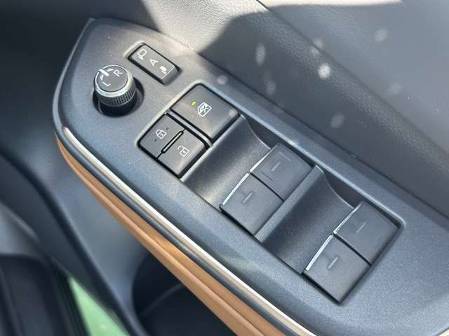 TOYOTA CROWN CROSSOVER 2023 Image 31