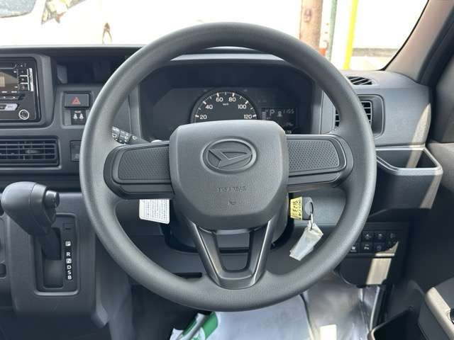 DAIHATSU HIJET CARGO 4WD 2023 Image 31