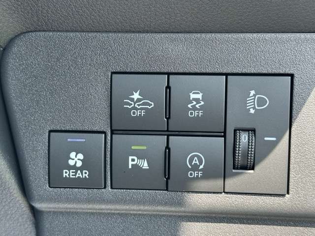 DAIHATSU HIJET CARGO 4WD 2023 Image 31