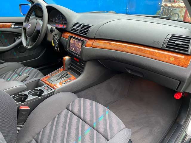 ALPINA B3 LIMOUSINE 2002 Image 31