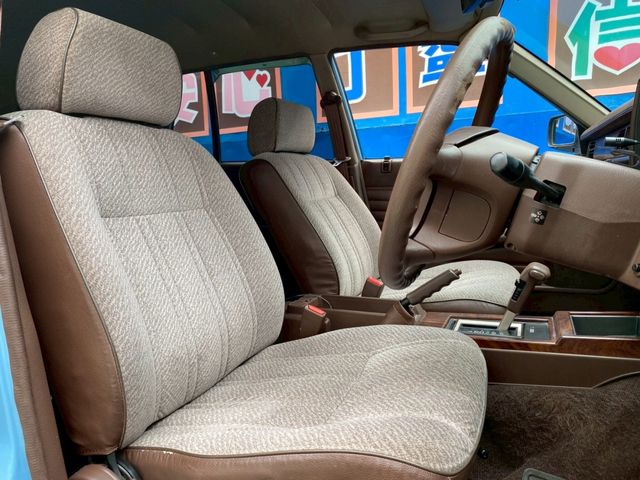 NISSAN CEDRIC VAN 1999 Image 31