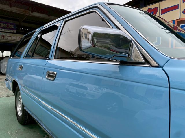 NISSAN CEDRIC VAN 1999 Image 31