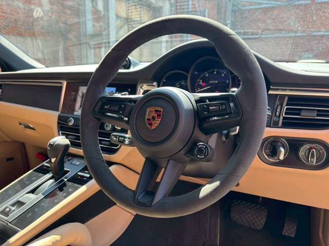 PORSCHE MACAN 2024 Image 31