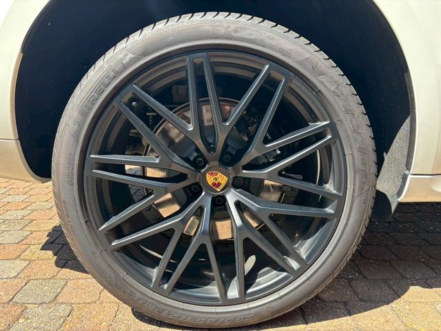 PORSCHE MACAN 2024 Image 31