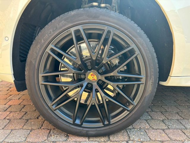 PORSCHE MACAN 2024 Image 31