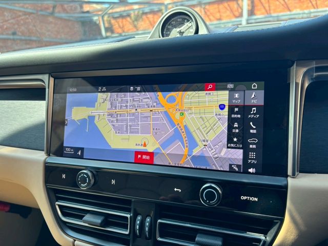 PORSCHE MACAN 2024 Image 31