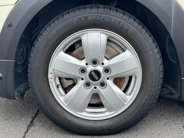 BMW MINI COOPER D 5DOOR 2019 Image 31