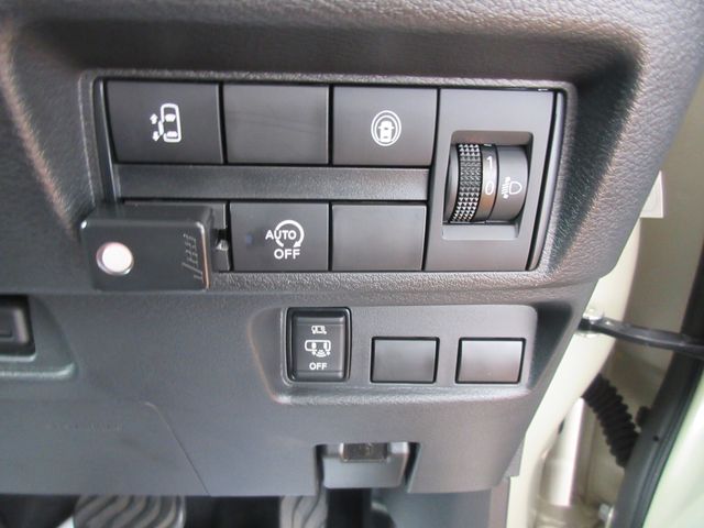 NISSAN ROOX 4WD 2021 Image 31