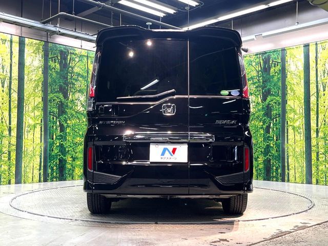 HONDA STEPWAGON SPADA 2015 Image 31