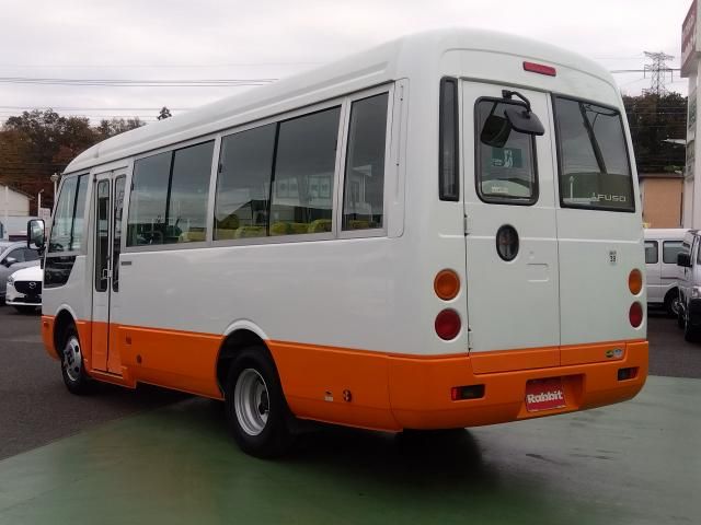 MITSUBISHI ROSA 2017 Image 31