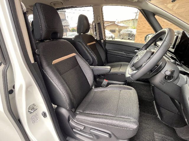 NISSAN SERENA  WG 2023 Image 31