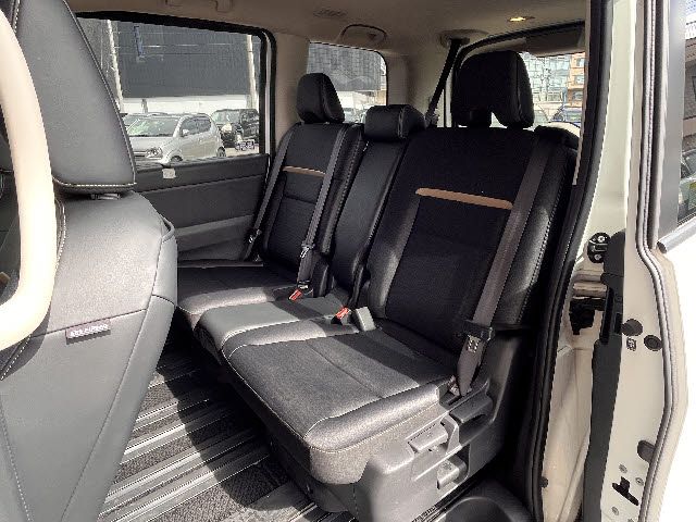 NISSAN SERENA  WG 2023 Image 31