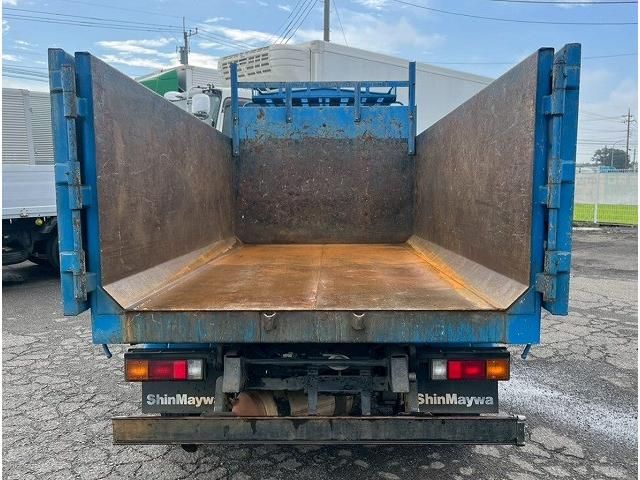 MITSUBISHI CANTER 2013 Image 31