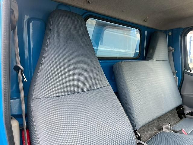 MITSUBISHI CANTER 2013 Image 31