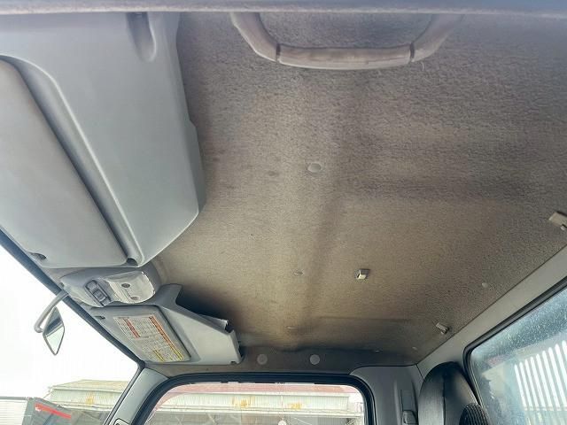 MITSUBISHI CANTER 2016 Image 31