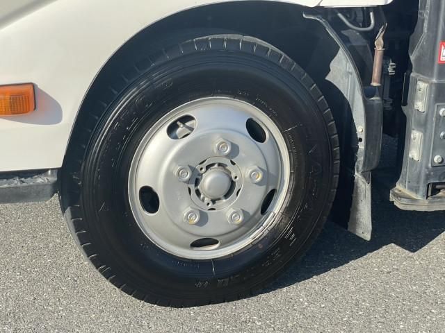 HINO DUTRO 2012 Image 31