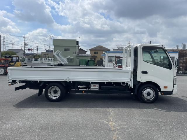 HINO DUTRO 2020 Image 31
