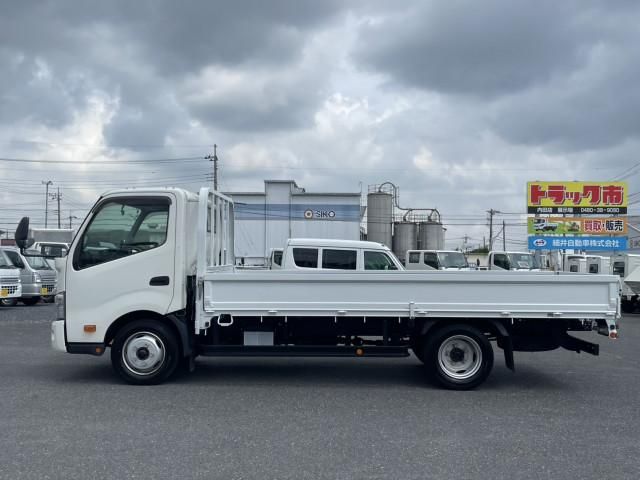 HINO DUTRO 2020 Image 31