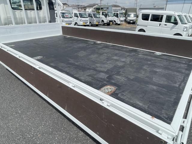 HINO DUTRO 2020 Image 31